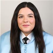 Docente de Magisterio Primaria con especialidad en PT y AL dispuesta a ayudar a niños de primaria